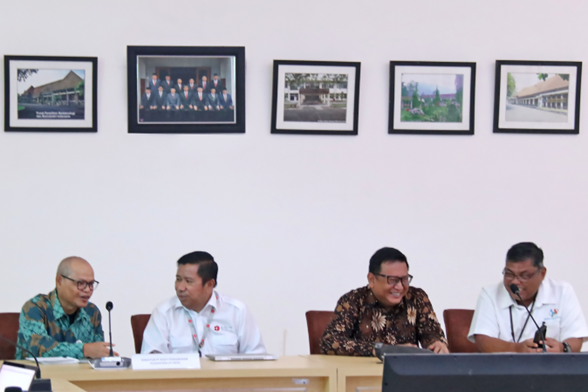 berita 5 berita 5